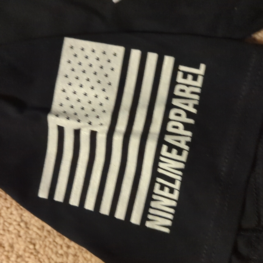 T-shirt - Picture 2 of 2